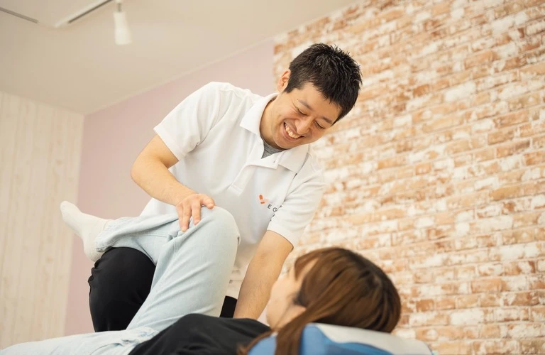 名東区の整体で骨盤矯正して腰痛ケアするなら｜【姿勢や動作の研究所】ネオ整体EGAOがオススメ